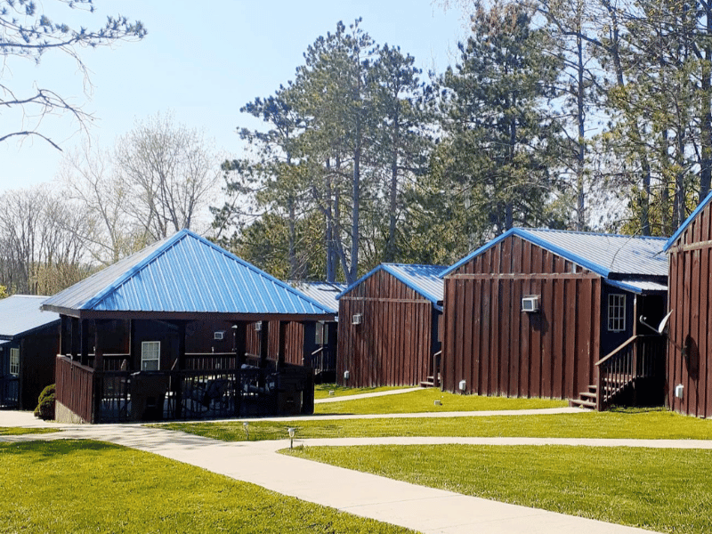 Blueberry Hill Cabins 